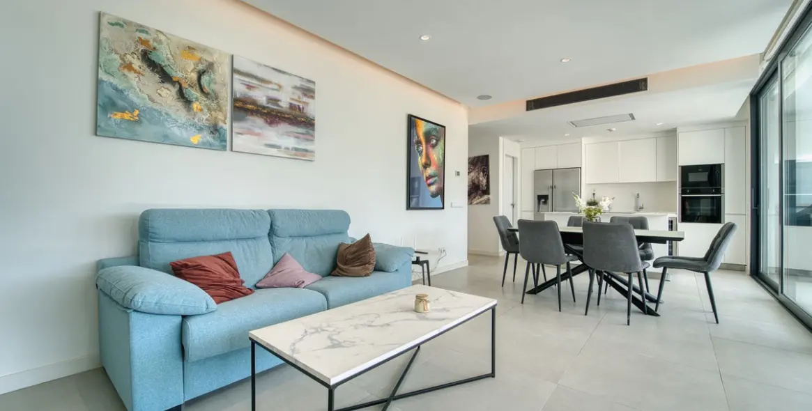 Sale of ground floor apartment in Higueron 3