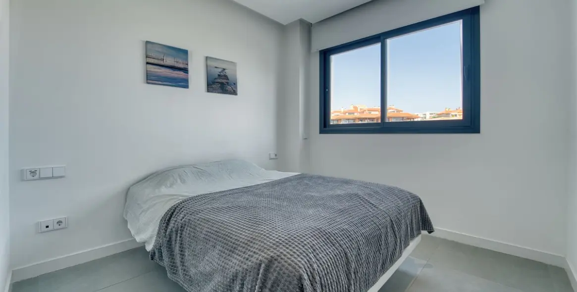 Sale of ground floor apartment in Higueron 4