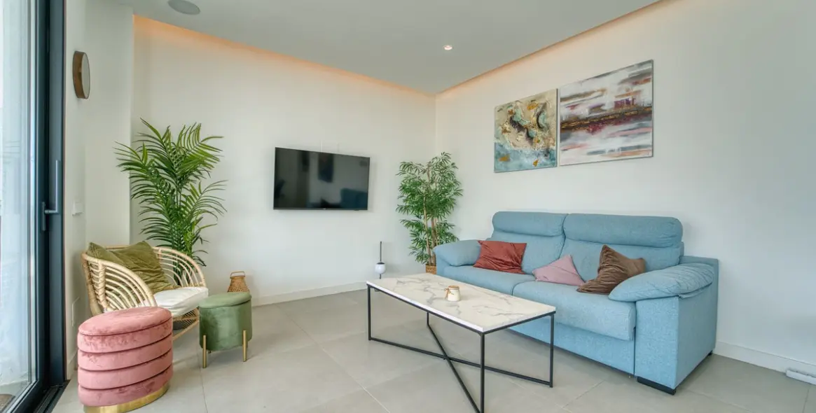 Sale of ground floor apartment in Higueron 7