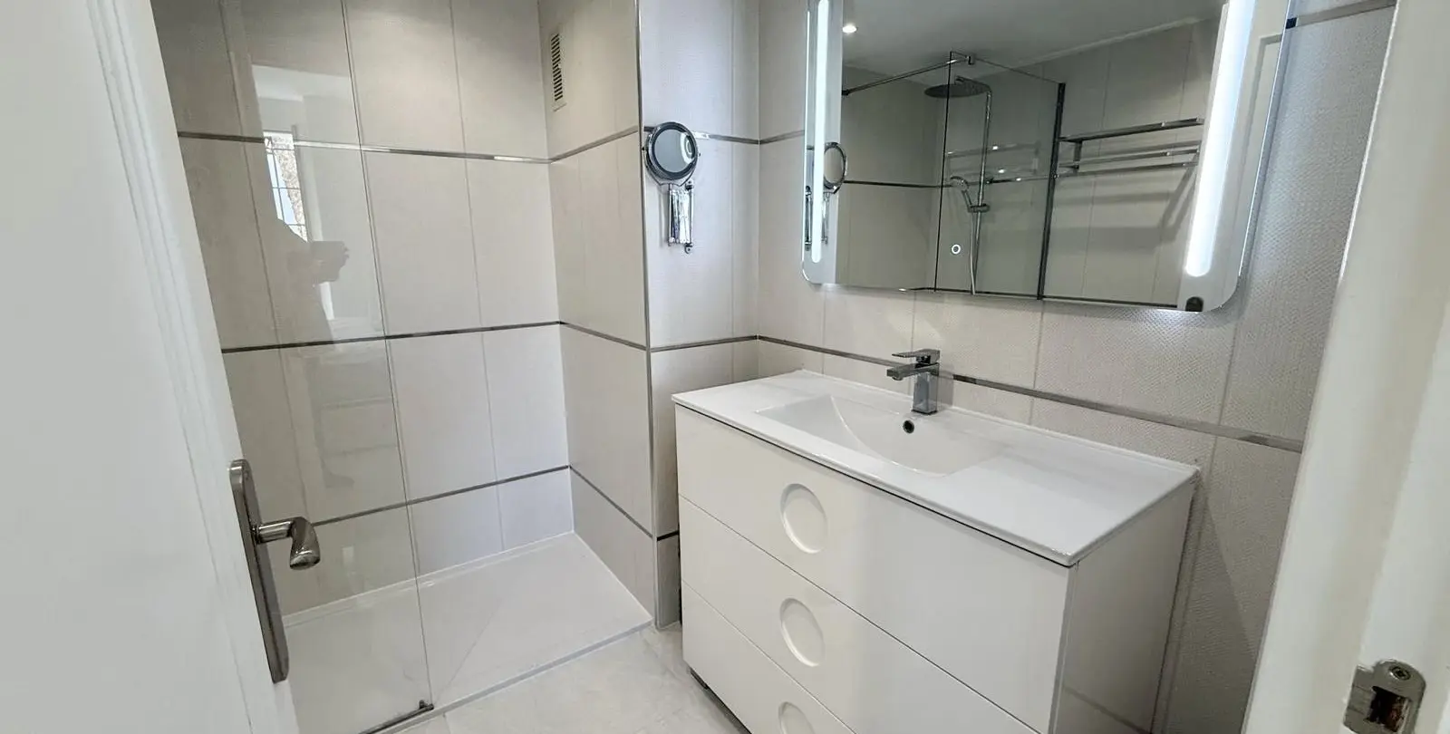 Продажа апартаментов на среднем этаже в Elviria 24