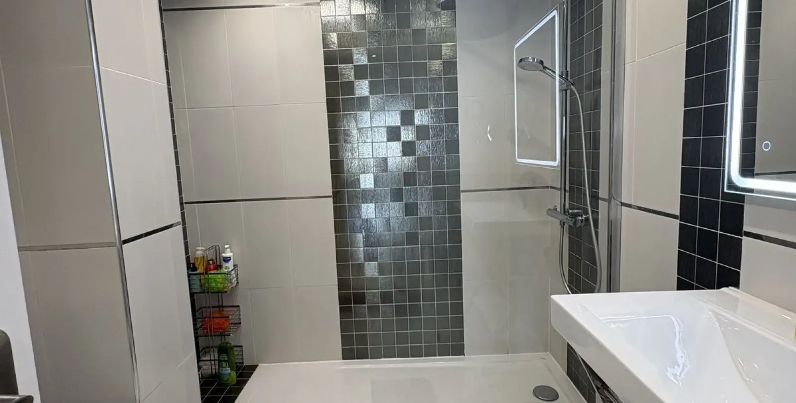 Продажа апартаментов на среднем этаже в Elviria 29