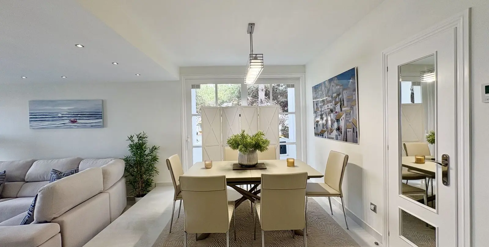 Продажа апартаментов на среднем этаже в Elviria 9