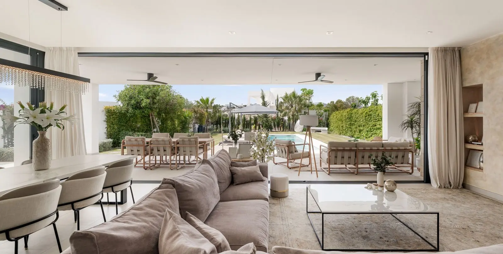 Venta de villa independiente en La Cala Golf 6