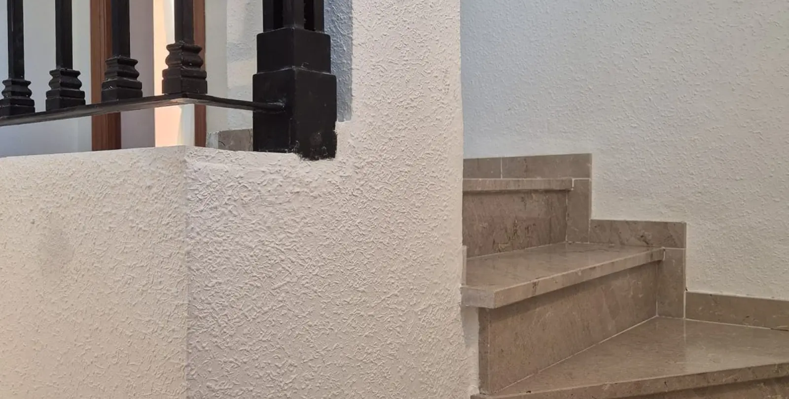 Продажа двухуровневого пентхауса в Casares Playa 22