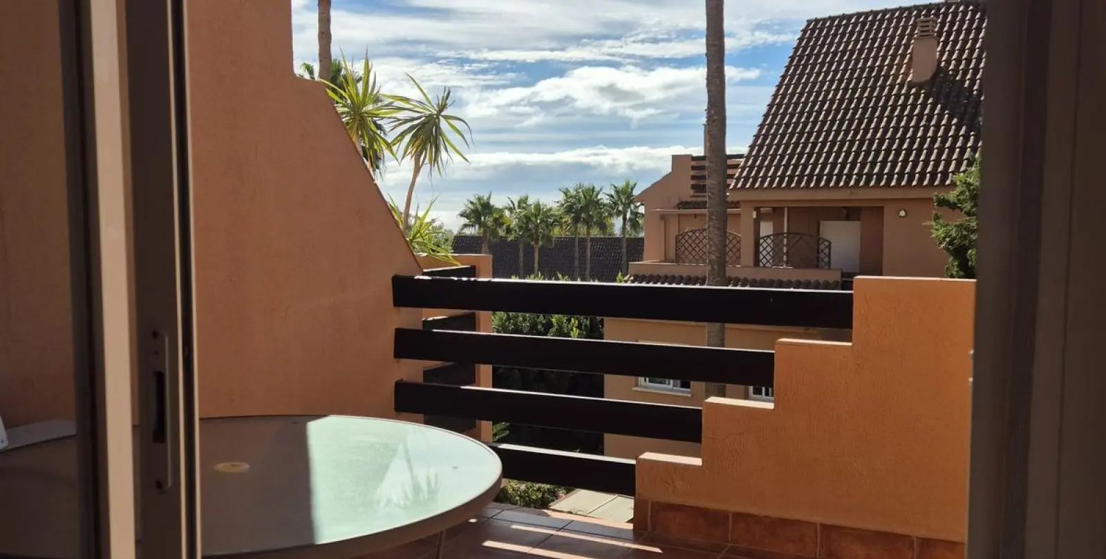 Продажа двухуровневого пентхауса в Casares Playa 24