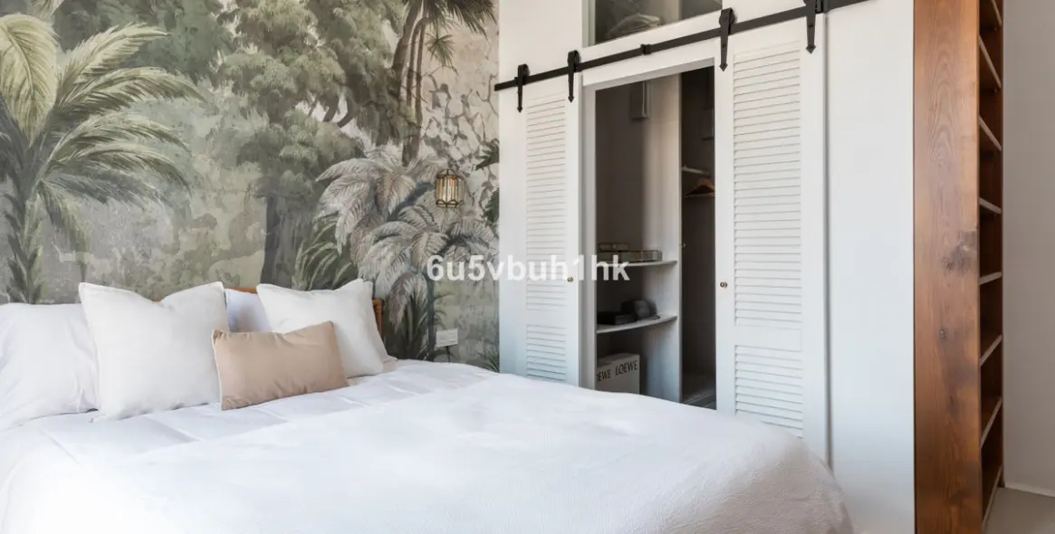 Sale of ground floor apartment in Malaga - Centro 40