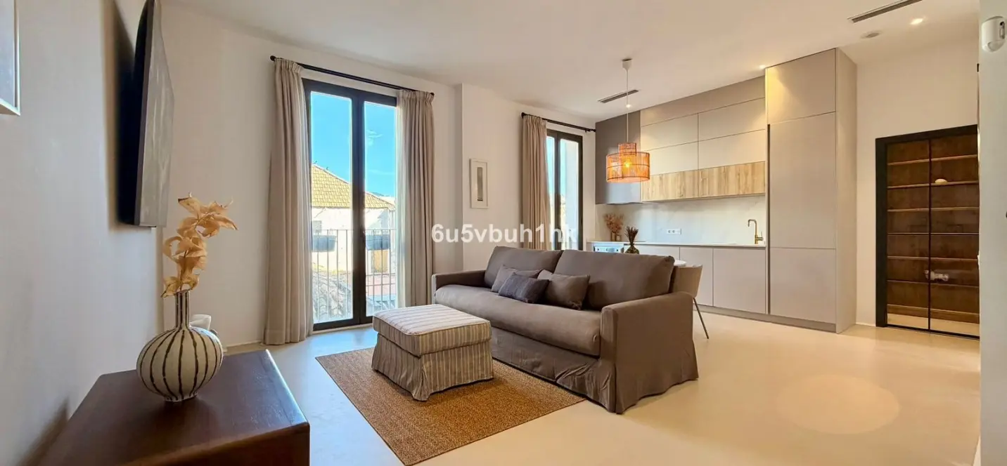 Sale of ground floor apartment in Malaga - Centro 0