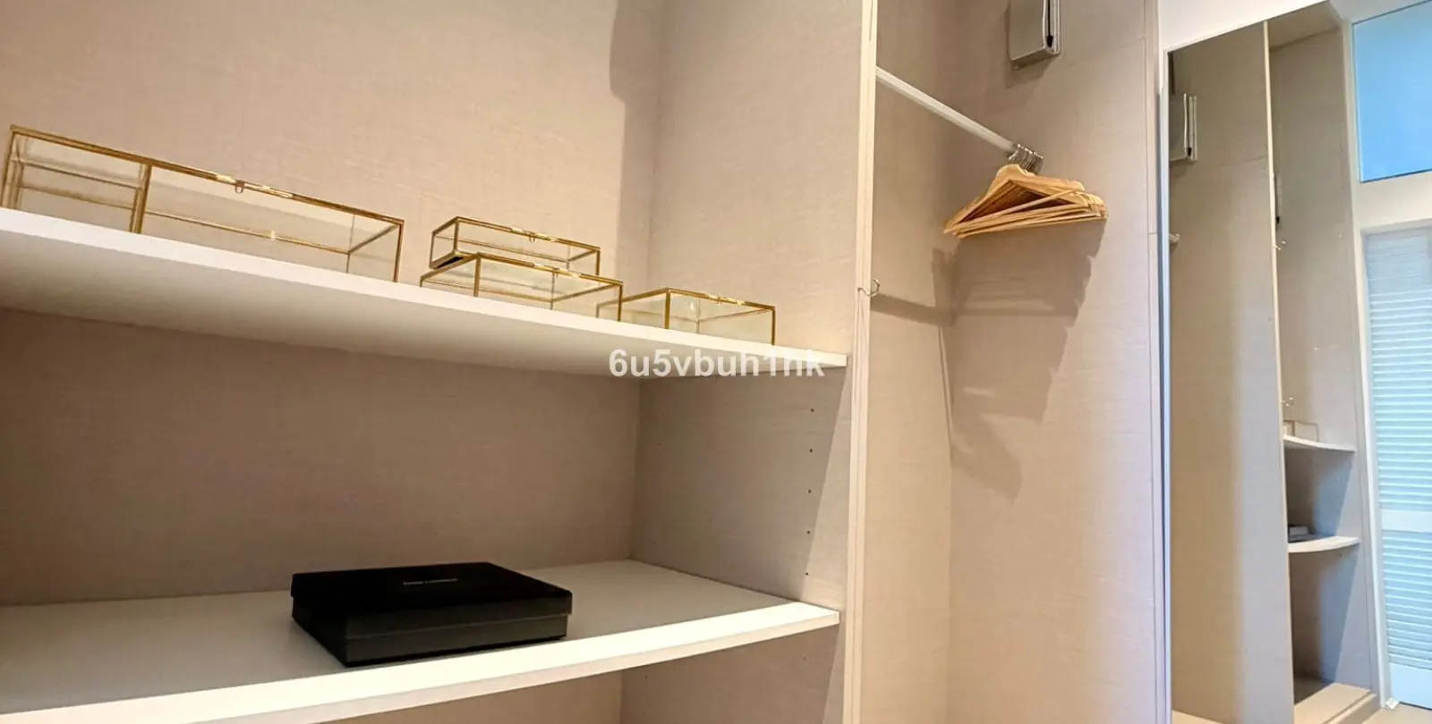 Sale of ground floor apartment in Malaga - Centro 26