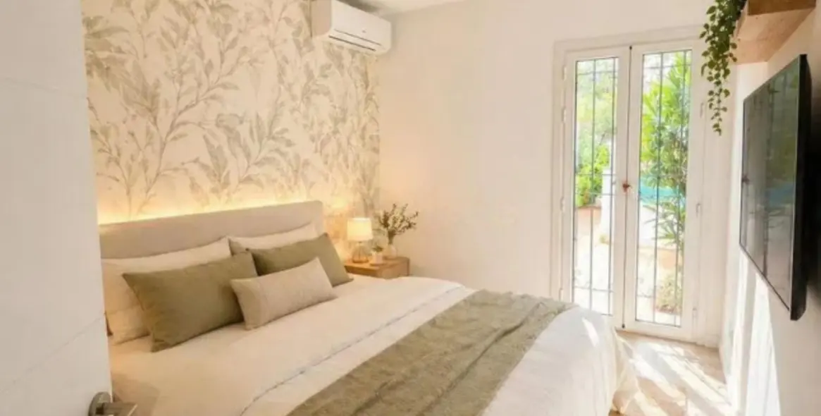 Sale of ground floor apartment in Estepona 21