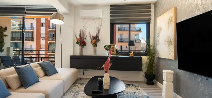 Venta de apartamento en planta media en Fuengirola 2