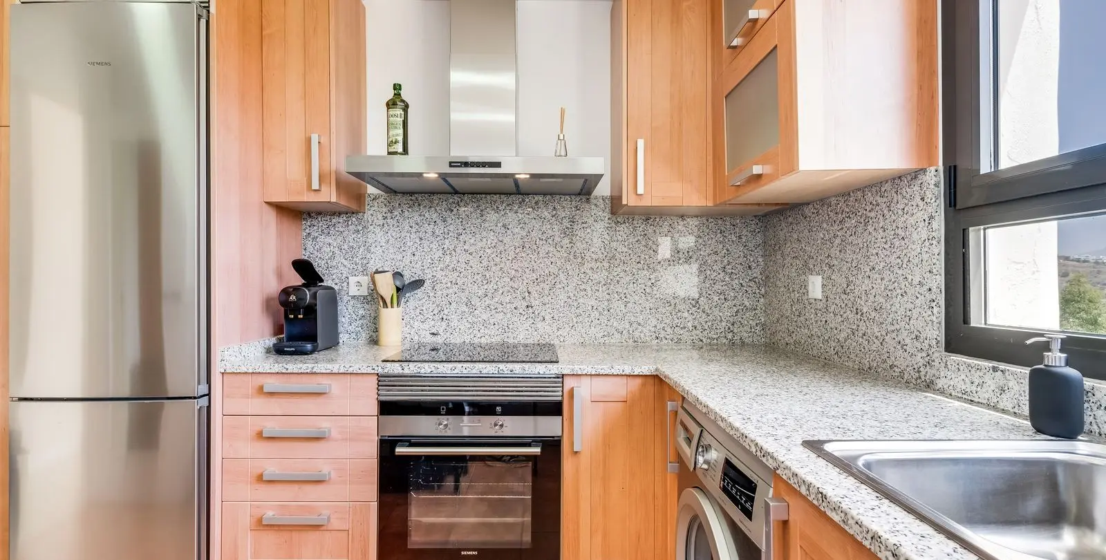 Продажа пентхауса в Estepona 9