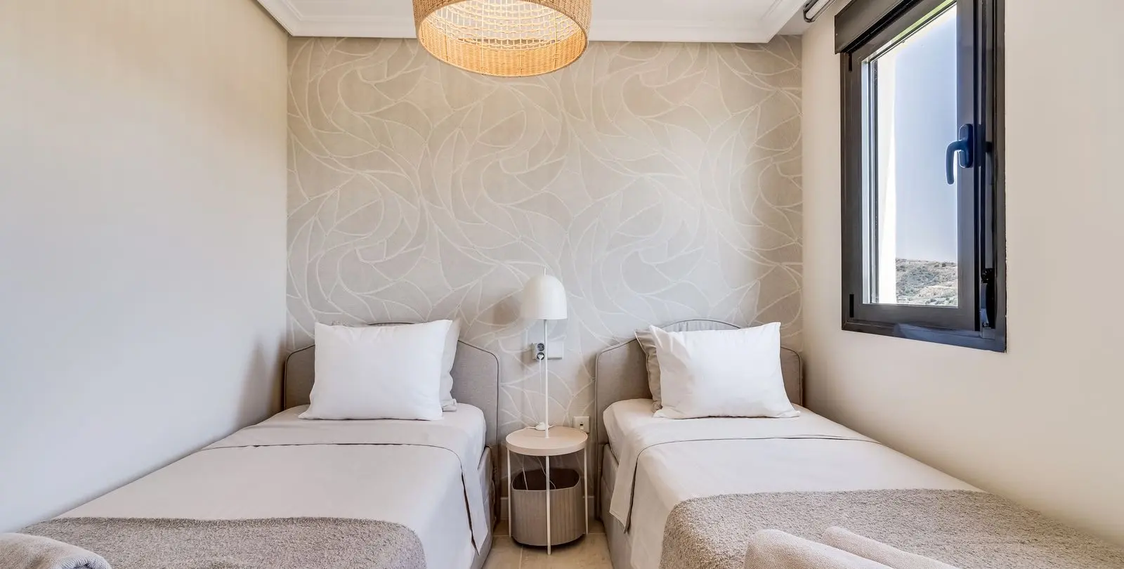 Продажа пентхауса в Estepona 17