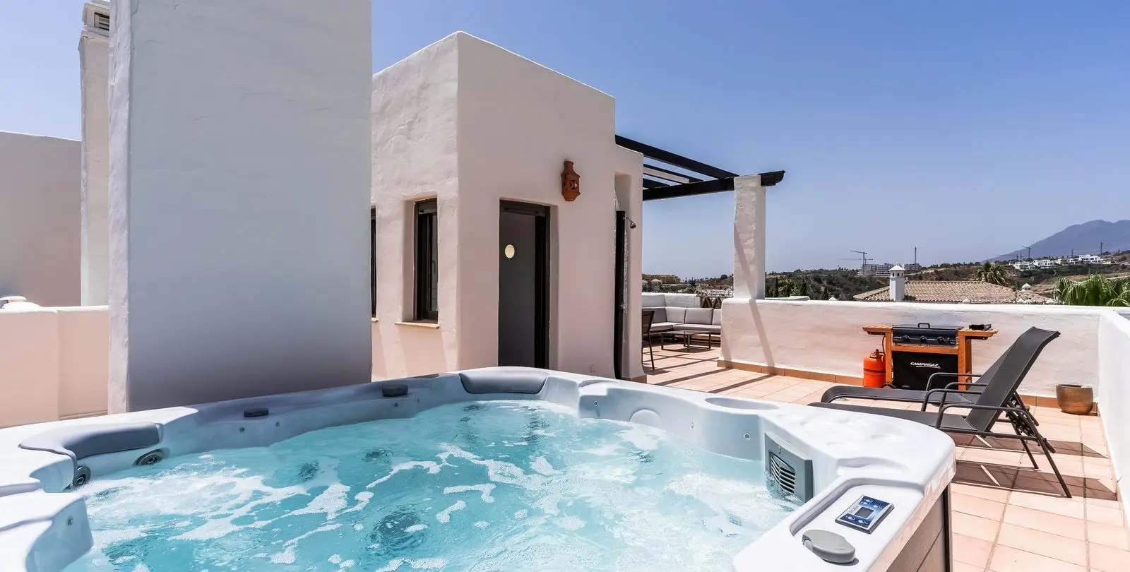 Продажа пентхауса в Estepona 19