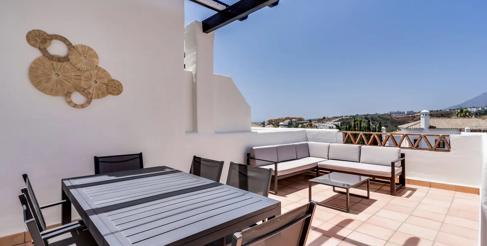 Продажа пентхауса в Estepona 22