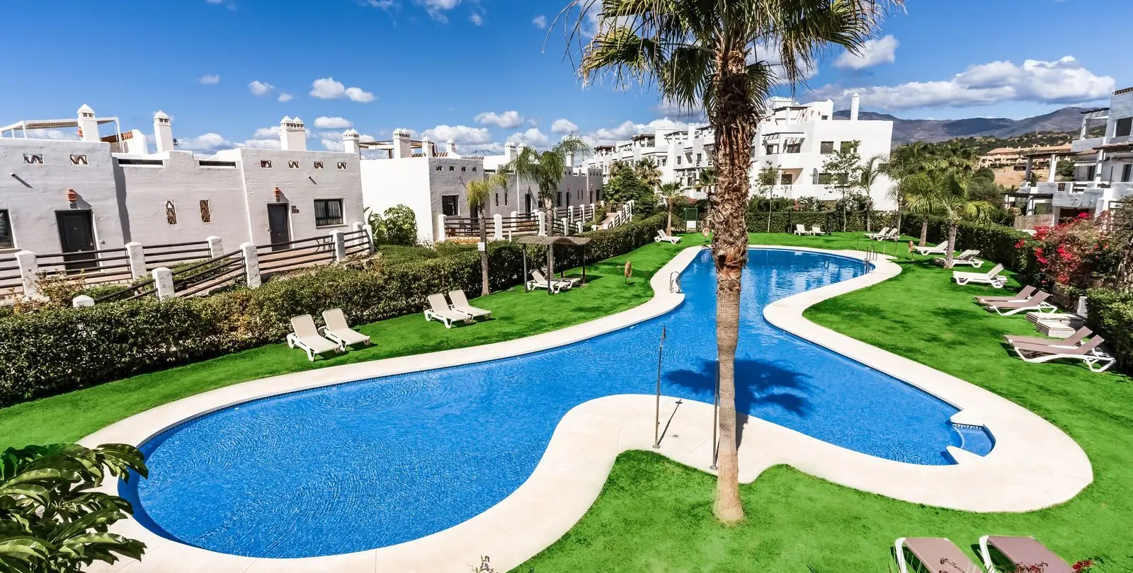 Продажа пентхауса в Estepona 26