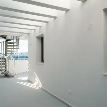 Продажа двухуровневого пентхауса в Estepona