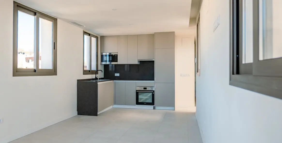 Продажа двухуровневого пентхауса в Estepona 7