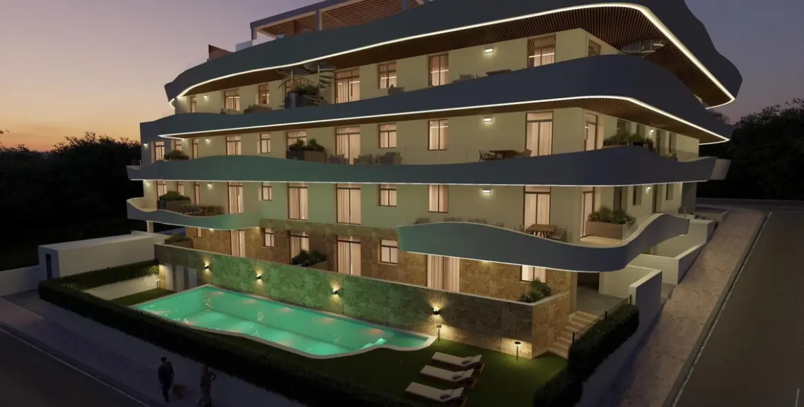 Продажа двухуровневого пентхауса в Estepona 24