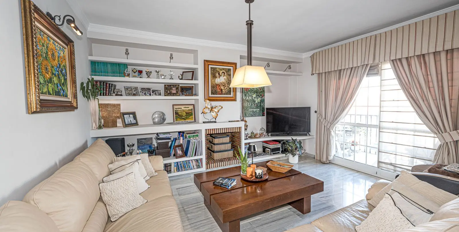 Sale of penthouse duplex in Los Pacos 3