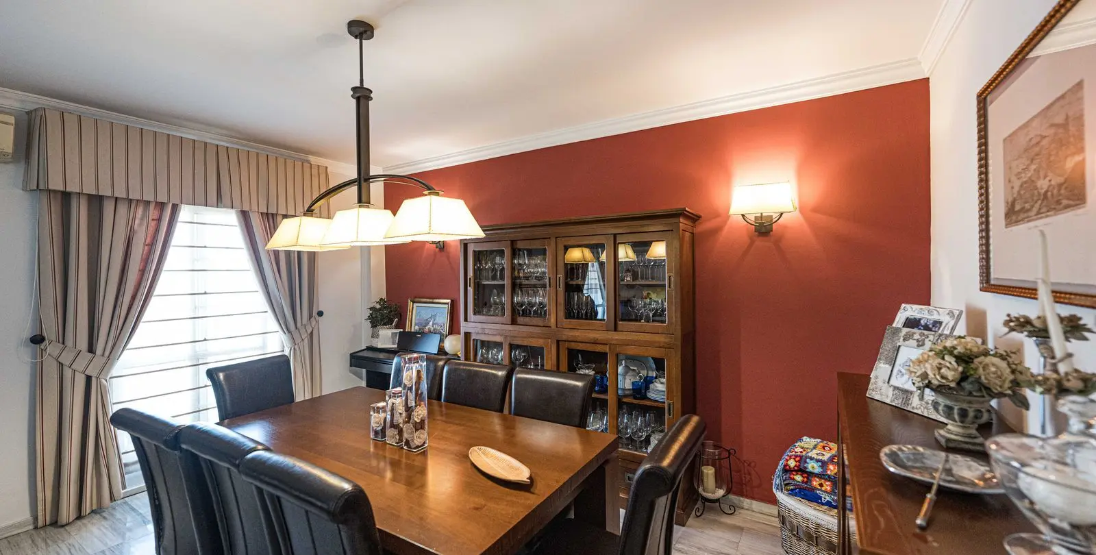 Sale of penthouse duplex in Los Pacos 10