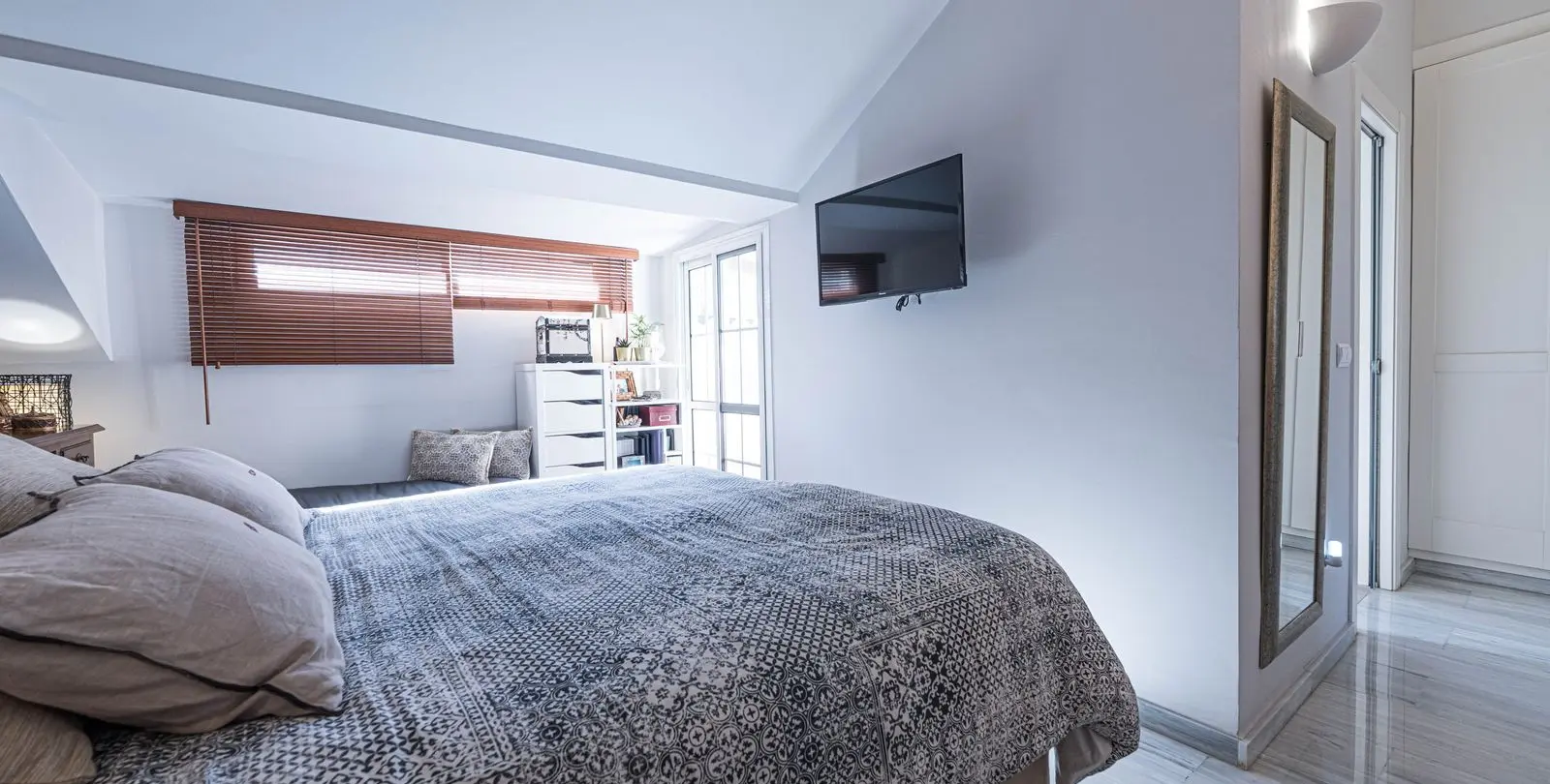 Sale of penthouse duplex in Los Pacos 43