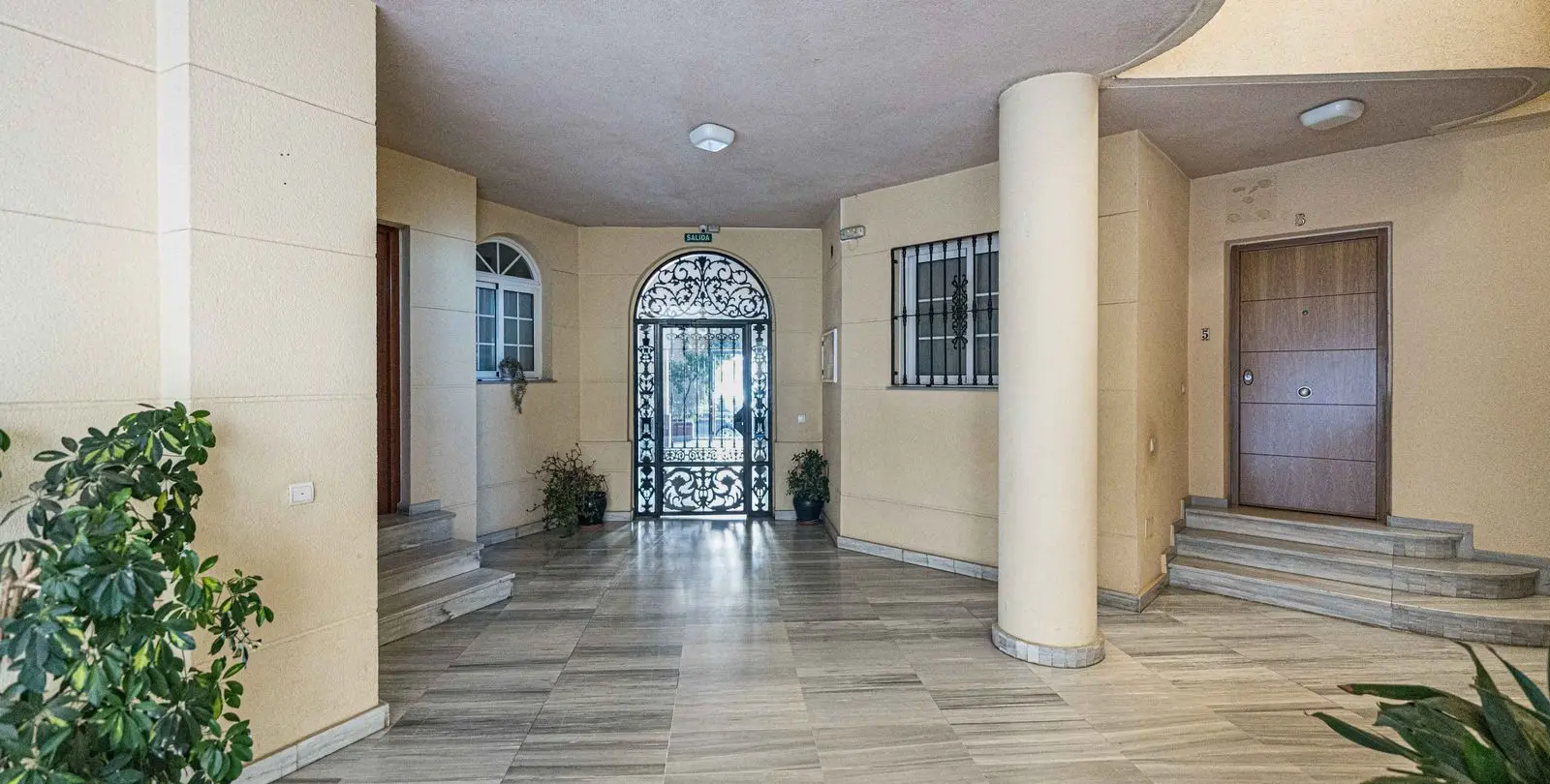 Sale of penthouse duplex in Los Pacos 48
