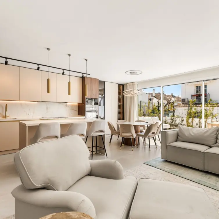 Продажа таунхауса в Estepona