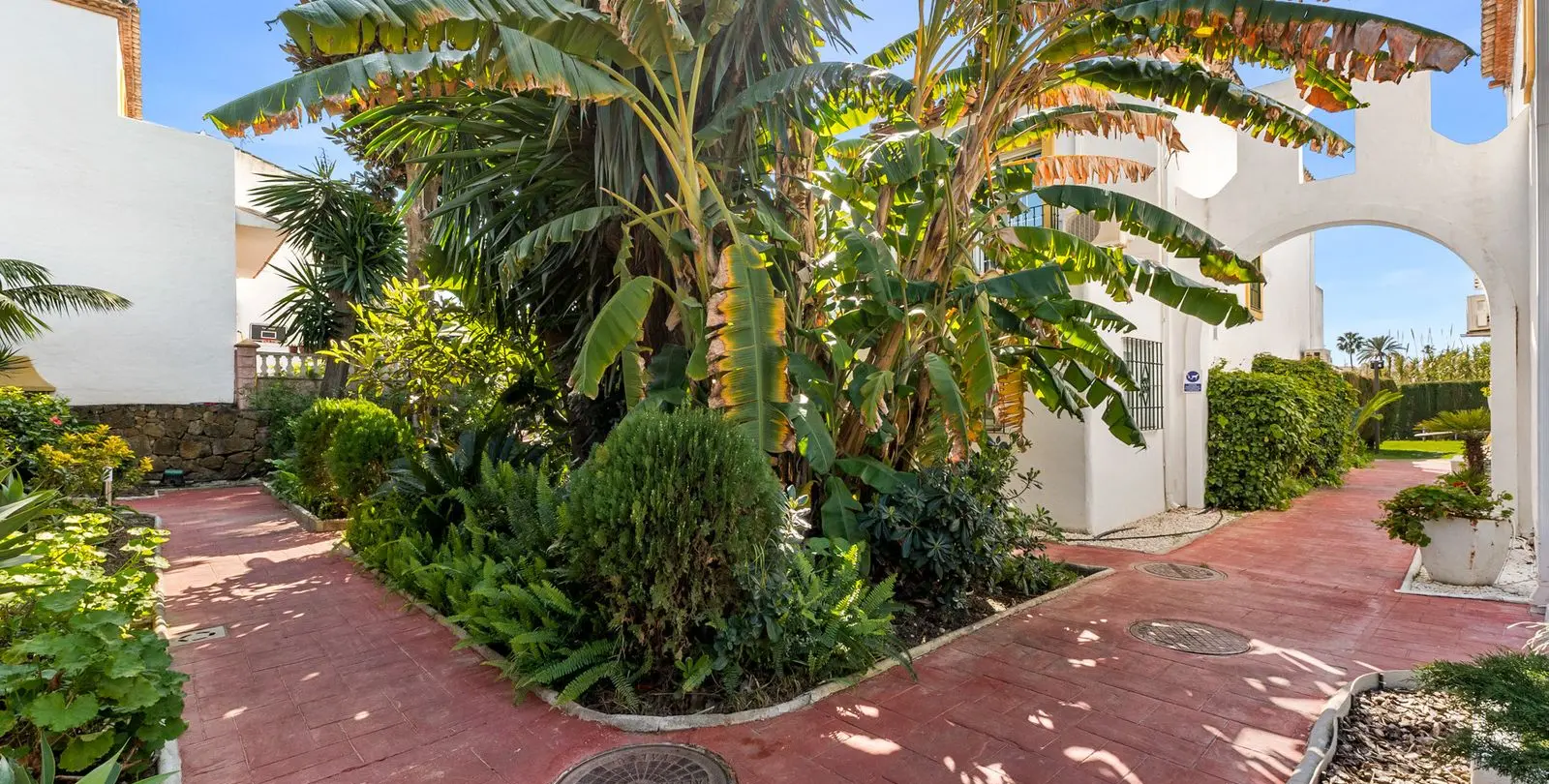 Venta de adosado en Estepona 39