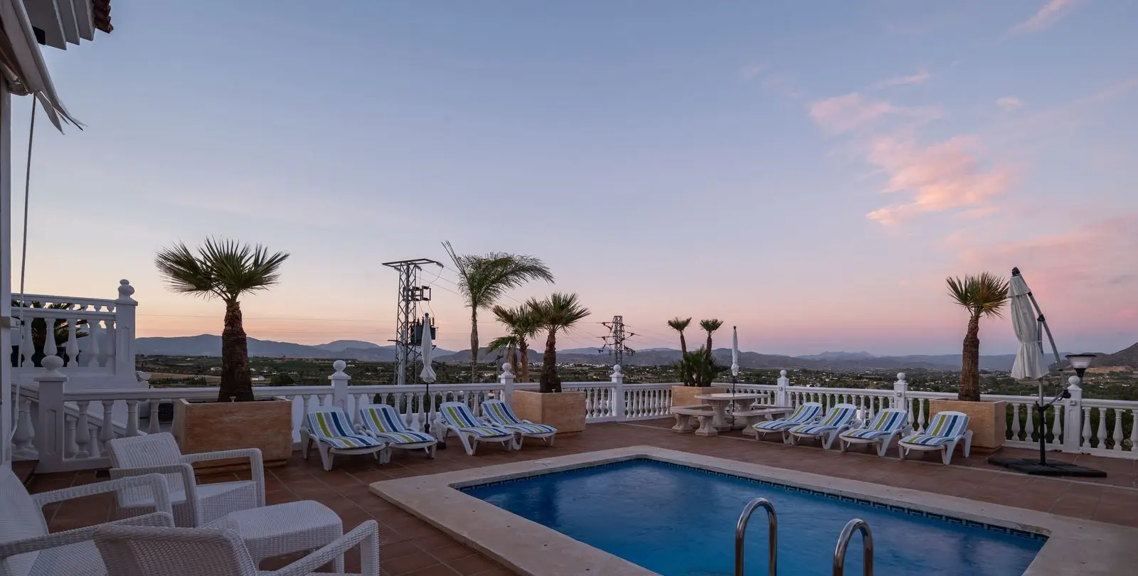 Venta de villa independiente en Alhaurín el Grande 8