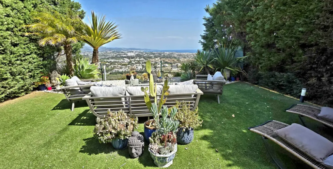 Sale of townhouse in Benahavís 17