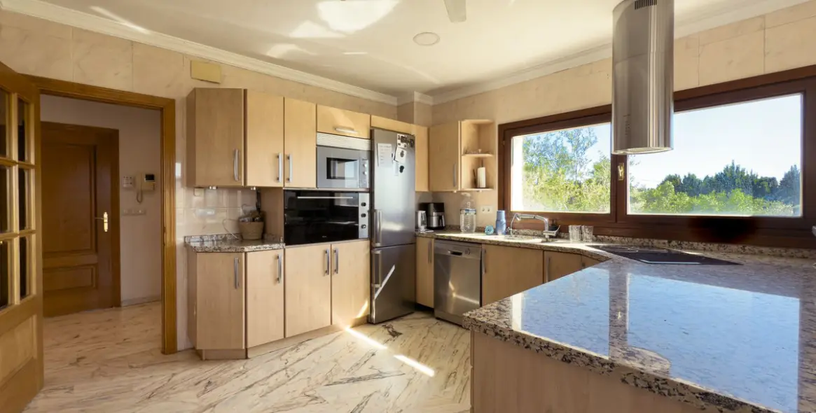 Sale of detached villa in Alhaurín el Grande 7