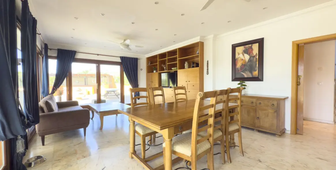 Sale of detached villa in Alhaurín el Grande 10
