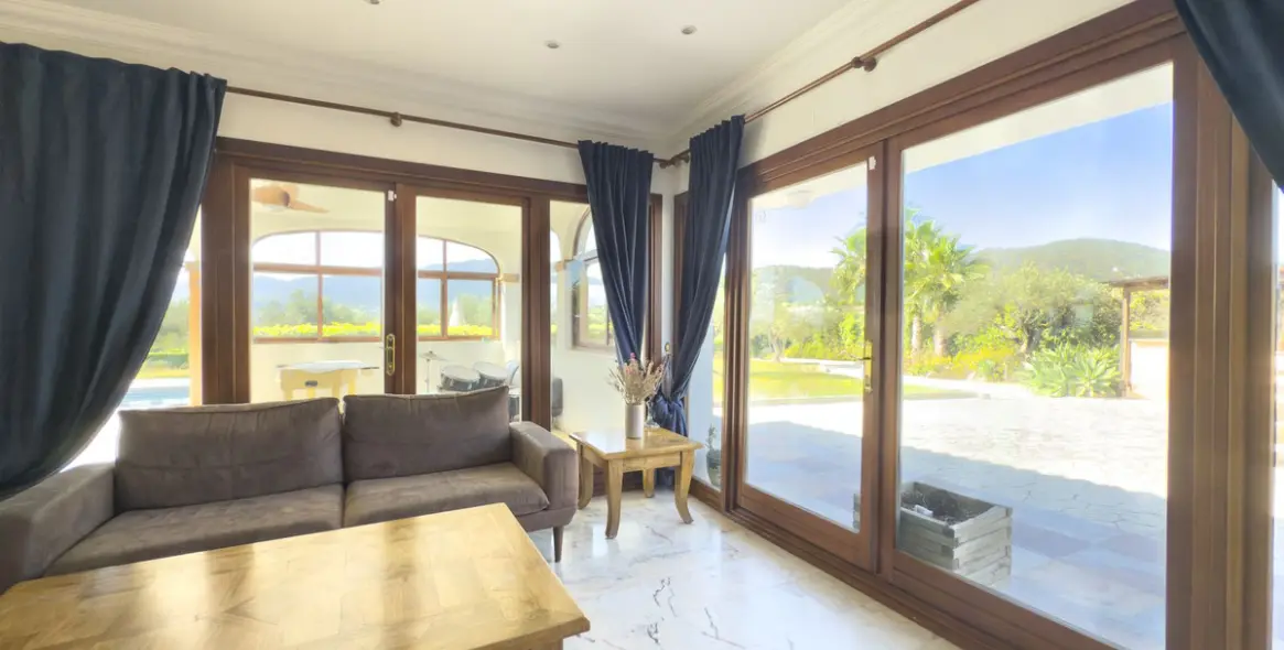 Sale of detached villa in Alhaurín el Grande 11