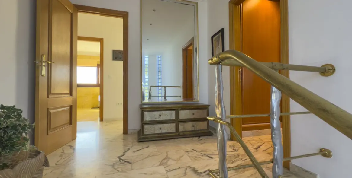 Sale of detached villa in Alhaurín el Grande 23