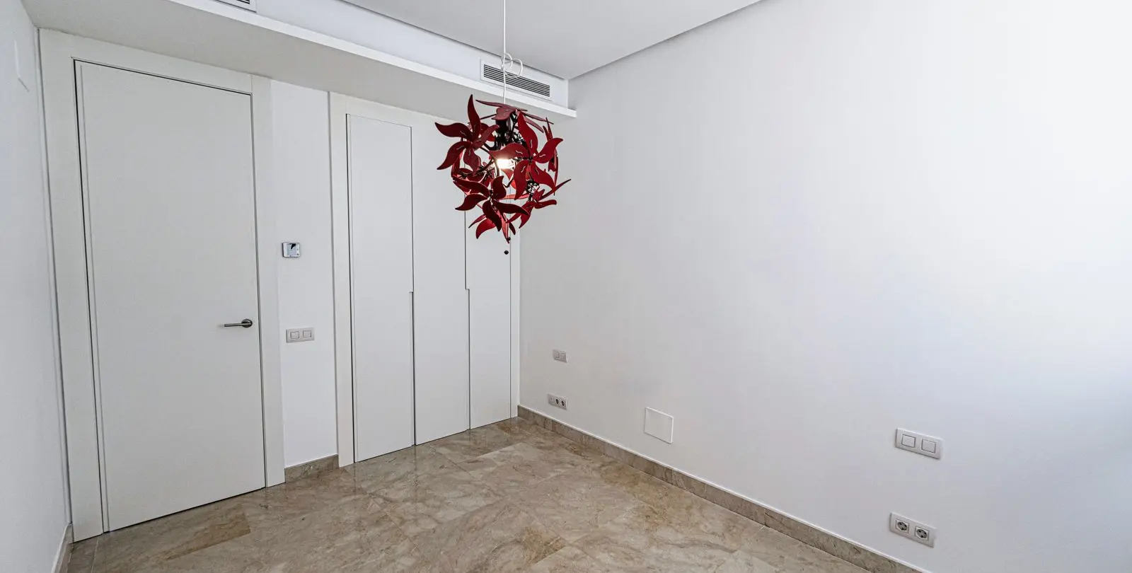 Продажа таунхауса в Río Real 25