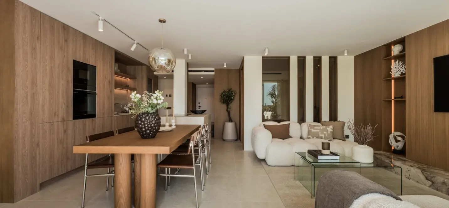 Sale of ground floor apartment in Aloha 0