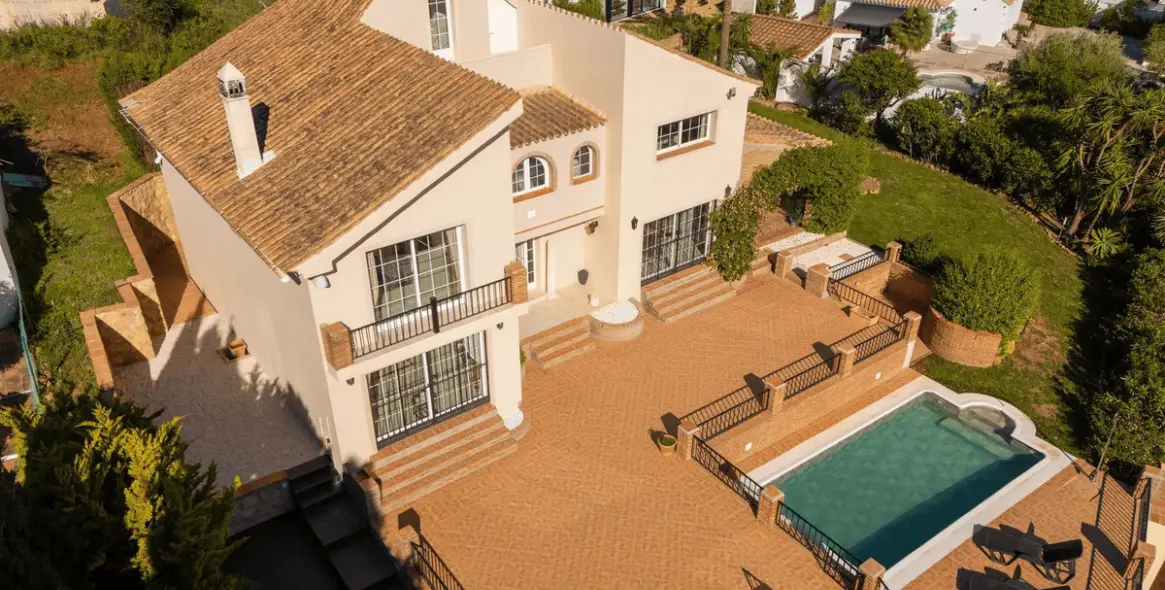 Venta de villa independiente en Estepona 67