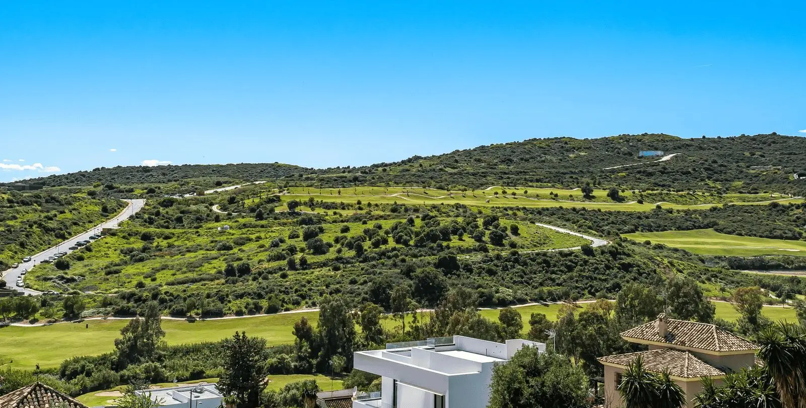 Sale of detached villa in Estepona 50