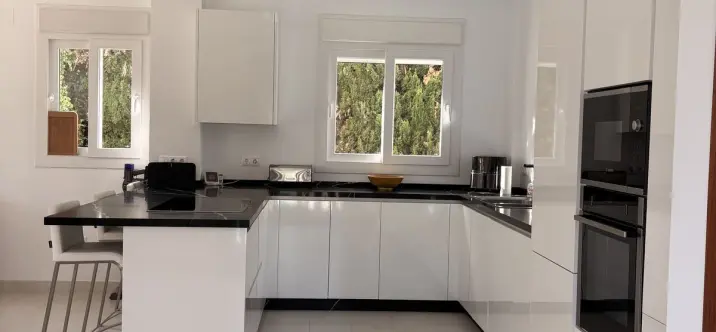 Sale of detached villa in Mijas Costa 4