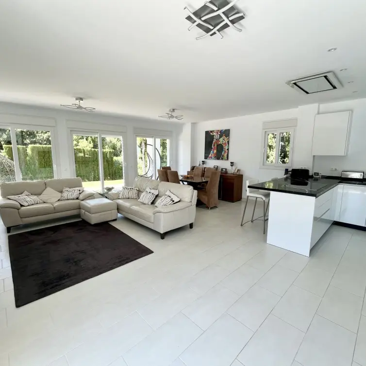 Venta de villa independiente en Mijas Costa