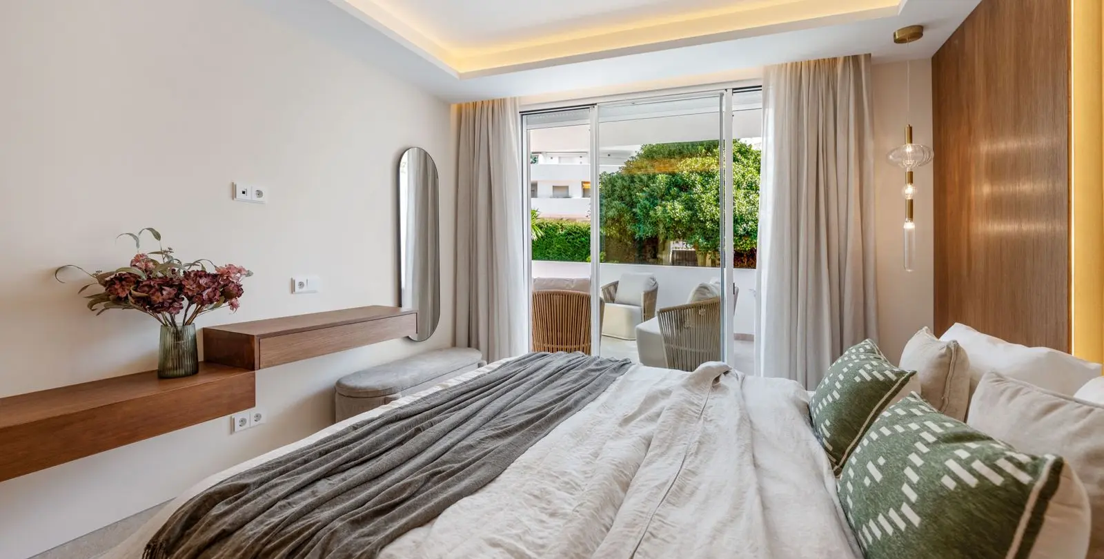 Sale of townhouse in Nueva Andalucía 21