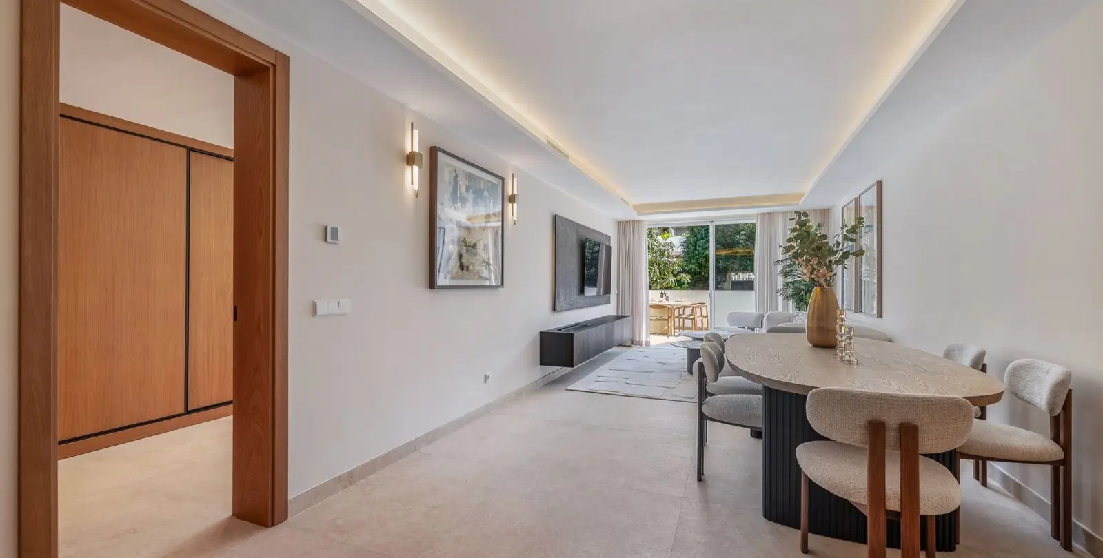 Sale of townhouse in Nueva Andalucía 32