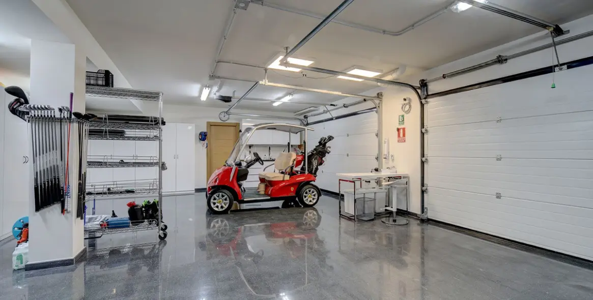 Venta de villa independiente en Nueva Andalucía 43