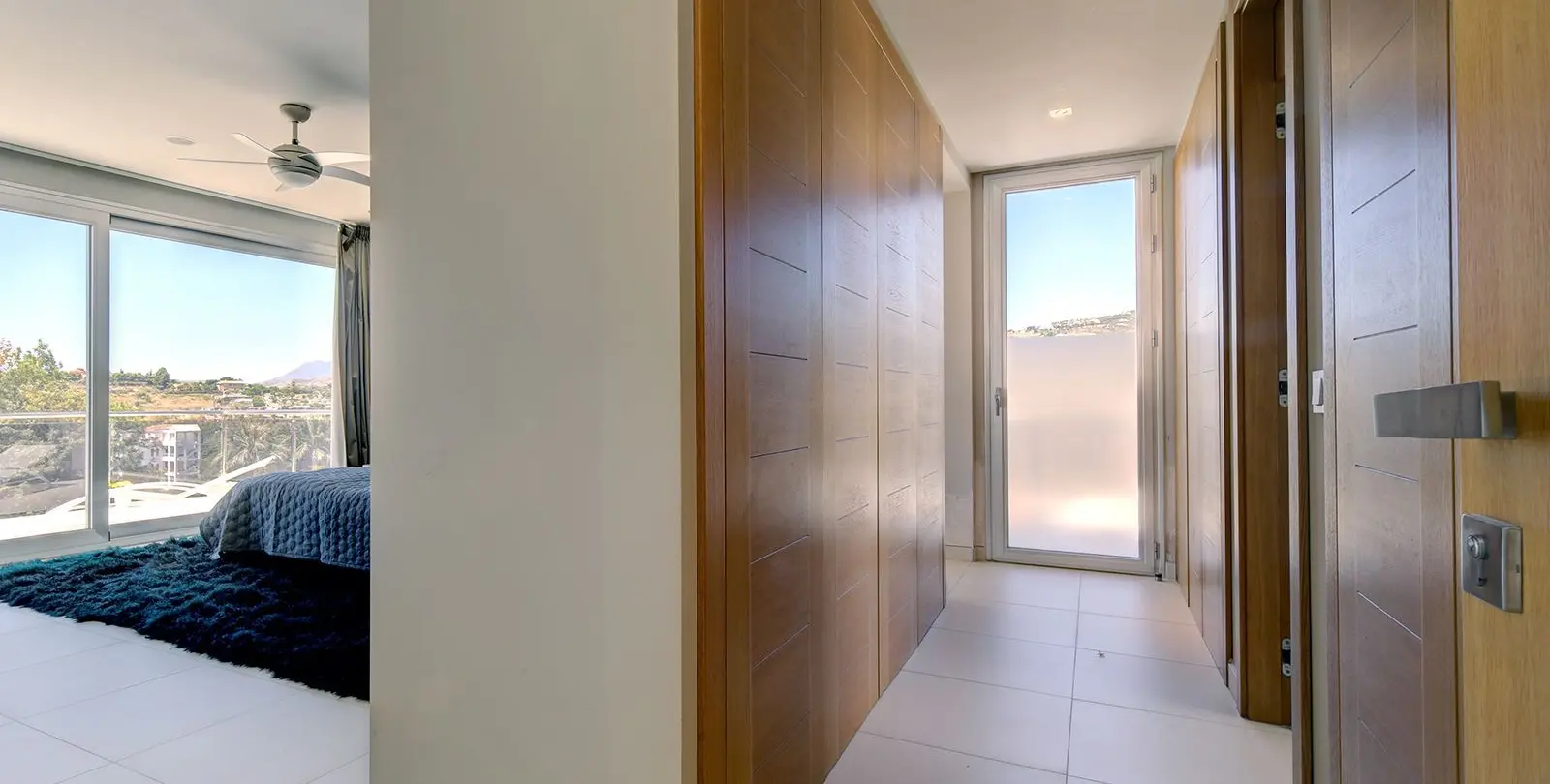 Sale of detached villa in Nueva Andalucía 15