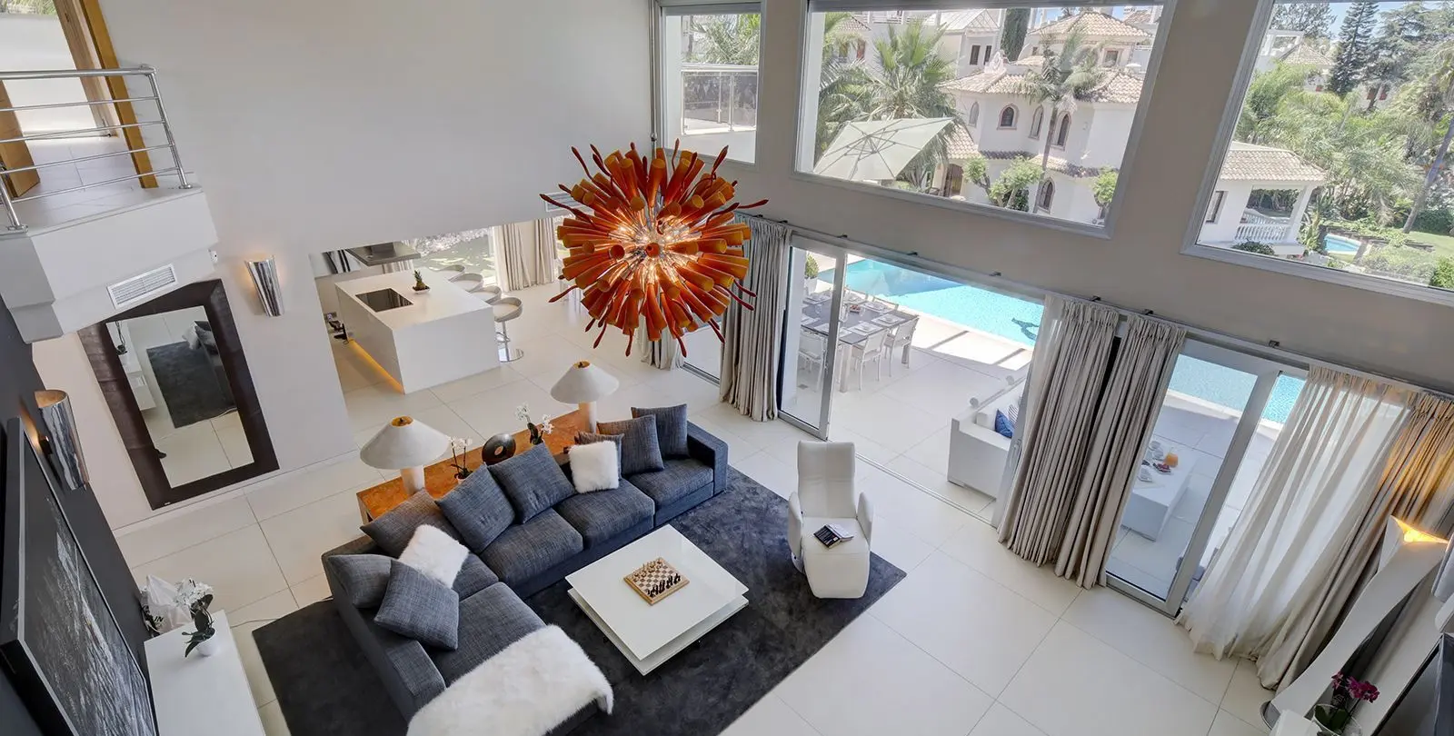 Sale of detached villa in Nueva Andalucía 26