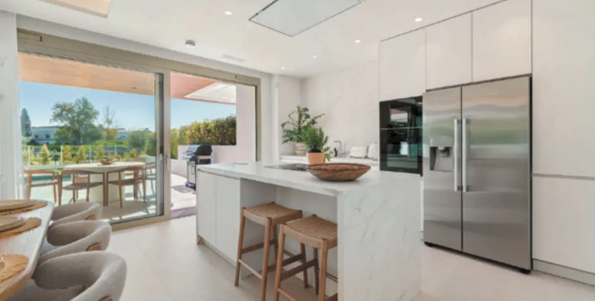 Venta de apartamento en planta baja en The Golden Mile 7