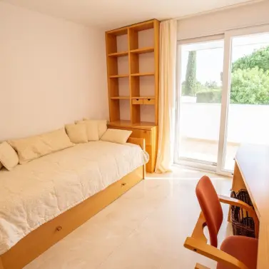 Long-term rent of detached villa in Nueva Andalucía