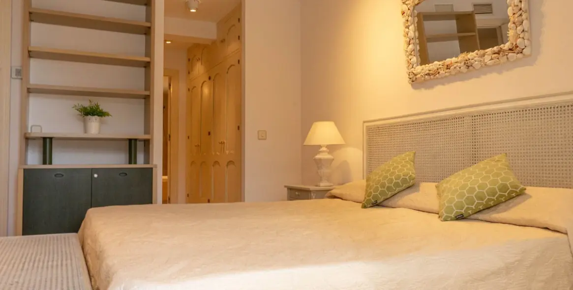 Long-term rent of detached villa in Nueva Andalucía 19
