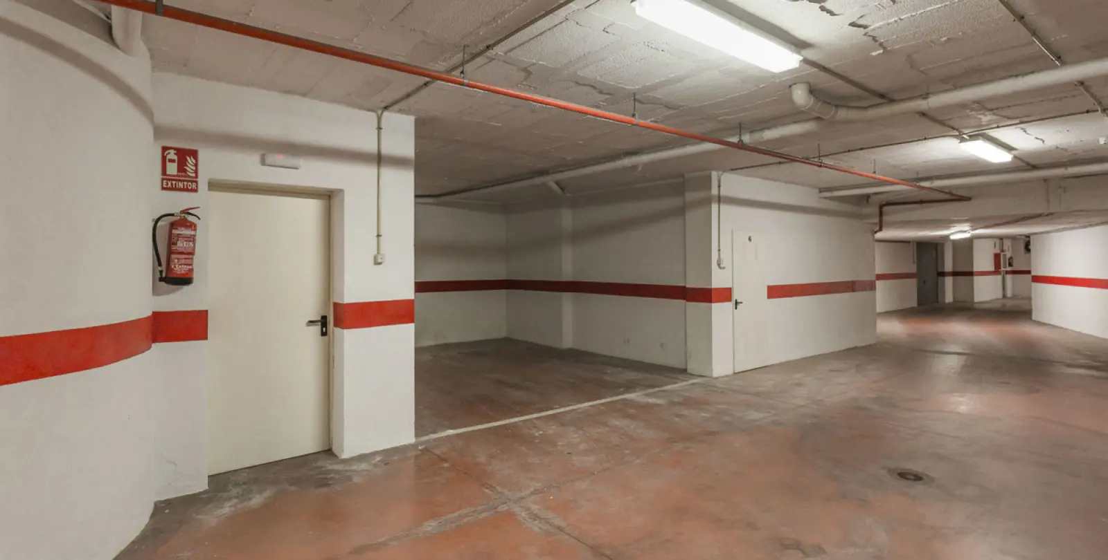 Alquiler a largo plazo de apartamento en planta baja en Río Real 57