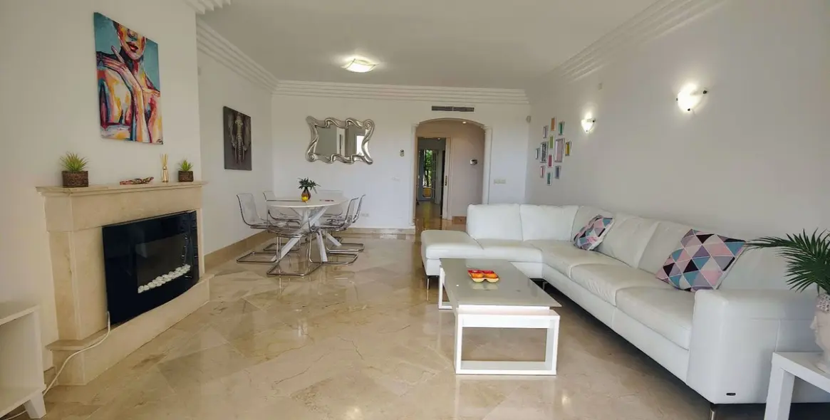 Venta de apartamento en planta baja en Casares 5